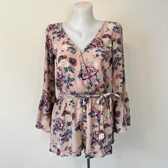 American Eagle AEO Romper Boho Jumper Floral  Western Pockets Ruffle Feminine XS - Picture 2 of 15